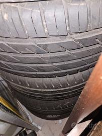 4 gomme 195/60R15 con cerchio