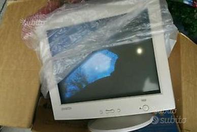 Monitor Samtron 76DF