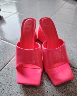 Sandali donna rosa fluo tacco largo n.38 in vernic