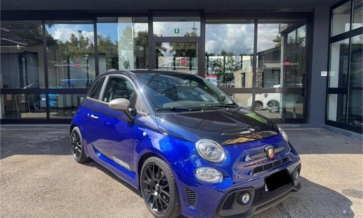 ABARTH 595 1.4 T-Jet *MONSTER ENERGY YAMAHA* ONE