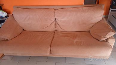 divano comodo