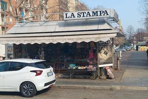 Chiosco edicola in attività,