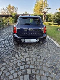 Mini cauntrimen neopatentati