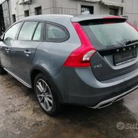 Ricambi usati Volvo v60 cross country