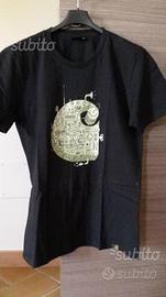 Maglietta "Carhartt" e "Real Be Different"