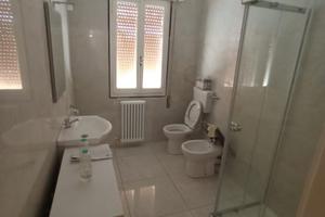 Ampio appartamento con 6 stanze