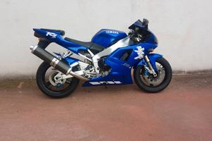 Yamaha R1 1998