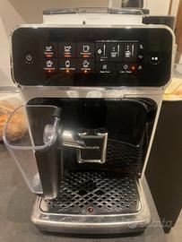 Philips macchina caffe automatica 3200 latte go