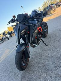 Ktm SuperDuke 1290 r 2021
