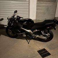 Honda cbr 600f