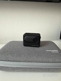 Insta 360 GO 3S nera + accessori