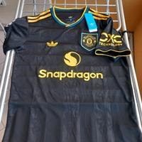 Terza maglia Manchester United #8 B.Fernandes 