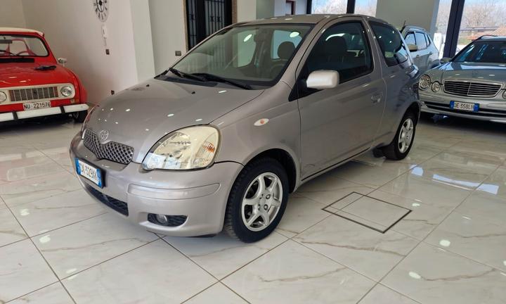 TOYOTA Yaris 1.0I 16V cat 3p. PER NEOPATENTATI