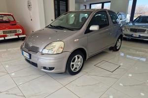 TOYOTA Yaris 1.0I 16V cat 3p. PER NEOPATENTATI