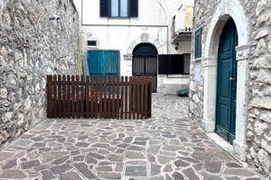 Villa di 239 m² con più di 5 locali a Tagliacozzo