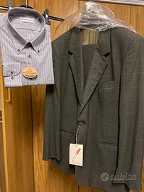 Abito e camicia uomo nuovi