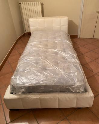 Letto singolo eco pelle