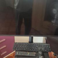 TV LED 32" + Mini Pc, tast. e mouse wir. + supp.tv