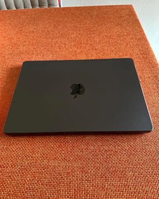 Macbook Pro M4 pro 48G/2tera schermo nanotexture
