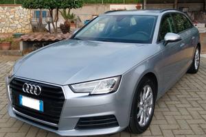 A4 AVANT 30 TDI S TRONIC