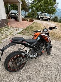 Ktm duke 125