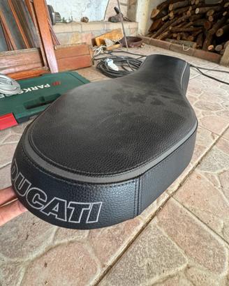 Sella ducati scrambler 2020