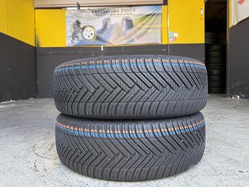 2 Gomme Hankook 215/65R16 4 Stagioni 80% residui