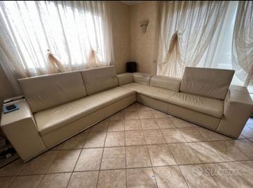 Divano angolare in pelle di vitello 3x3,2 m