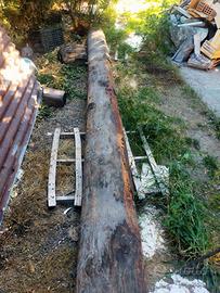 Trave in larice rosso