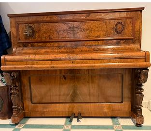 Pianoforte verticale Hermann in pregiata radica