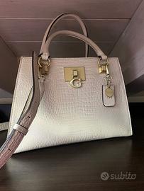 Borsa Guess Stephi Girlfriend Satchel bianca