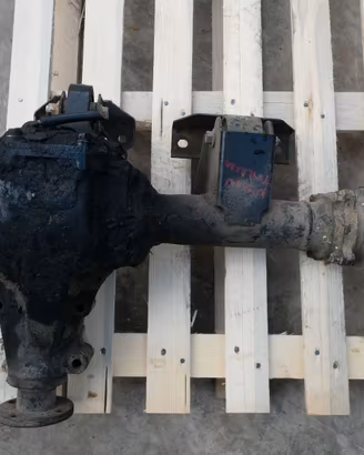 Differenziale anteriore NISSAN TERRANO II 2.7 TD