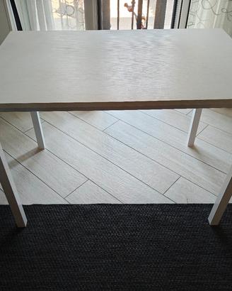 Tavolo rettangolare allungabile 