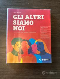 Libro Gli Altri Siamo Noi, con Nulla Osta Cei