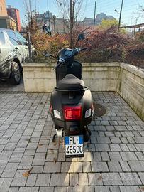 Vespa 125 GTS Super