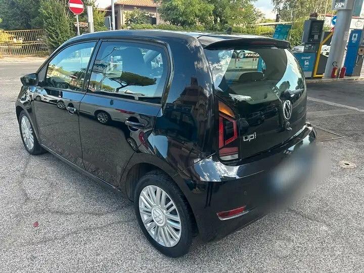 Volkswagen Up 2020 photo 4