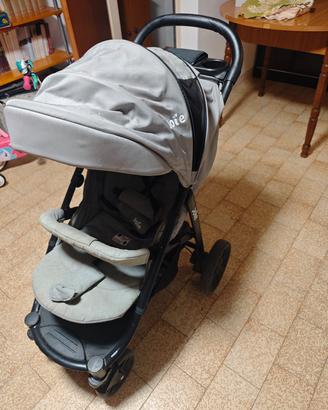 Passeggino multifunzione 3 in 1 con parapioggia (0