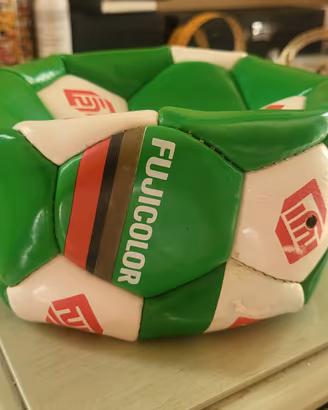 Pallone da calcio  in cuoio fuji color anni 80