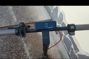 Monopattino elettrico navee s40