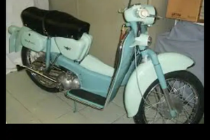 Aermacchi Zeffiro 150