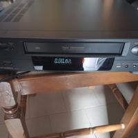 VHS Videoregistratore