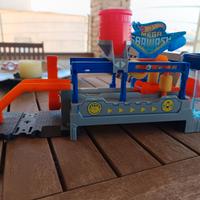 Hot Wheels City Mega Car Wash.