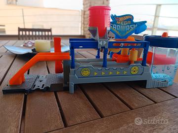 Hot Wheels City Mega Car Wash.