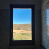 Porte finestre e finestre in legno di Douglas.