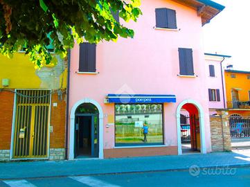 NEGOZIO A BAGNOLO MELLA