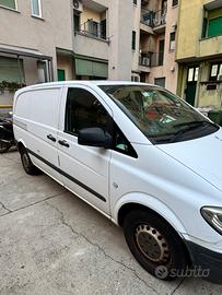Furgone Vito Mercedes 111 del 2010
