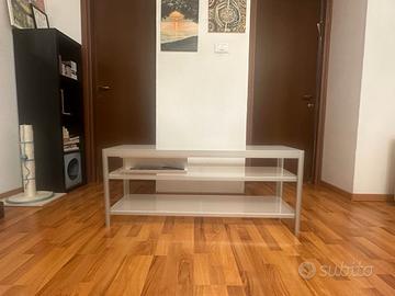 Mobile porta TV moderno con piano in vetro - 30 €