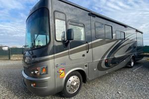 Camper Americano Forest River Georgetown - 2012