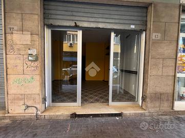 NEGOZIO A AVERSA