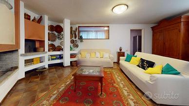 Deposito commerciale - Monserrato